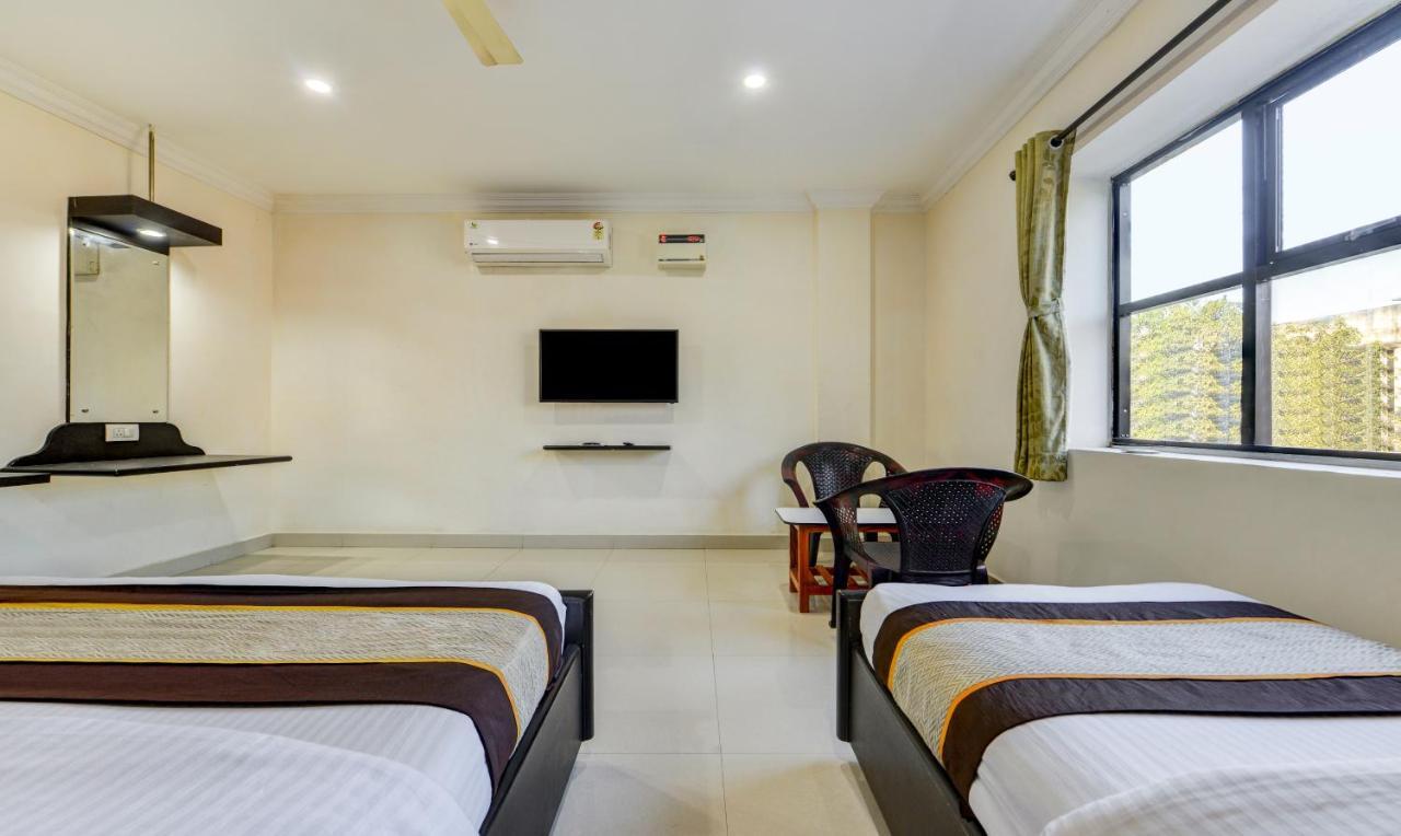 Madrasi Airport Hotel - Saibala شيناي المظهر الخارجي الصورة