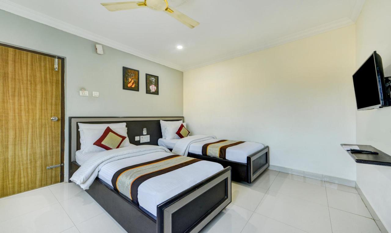 Madrasi Airport Hotel - Saibala شيناي المظهر الخارجي الصورة